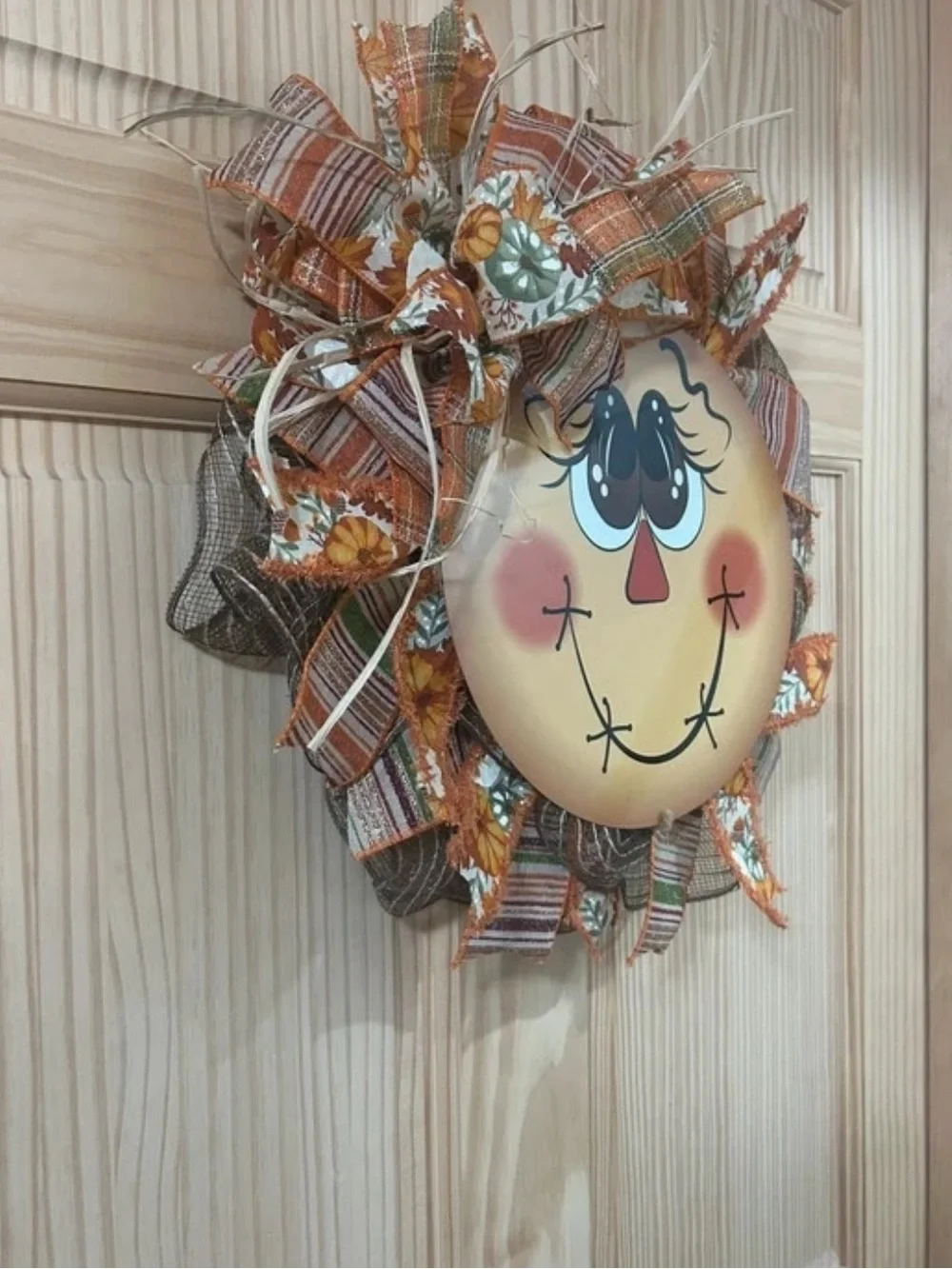 NEW Mini Autumn Smile Harvest Scarecrow Wreath - Orange